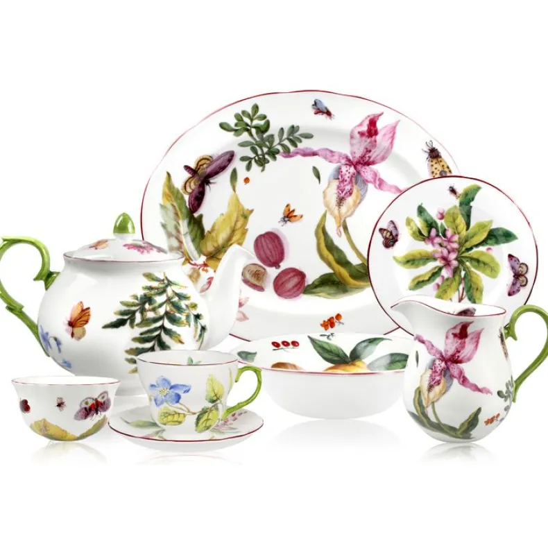 Chelsea Porcelain 4 Cup Teapot